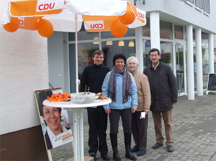 2011-02-26 Infostand-Hnling-Minfeld